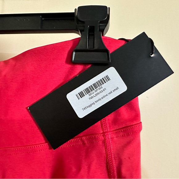 Wicked Weasel “Booty Active” Legging - Picture 4 of 4